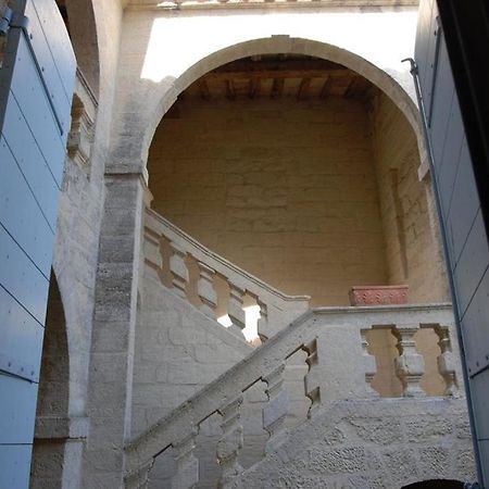 Le Richelieu Bed and Breakfast Uzès Esterno foto