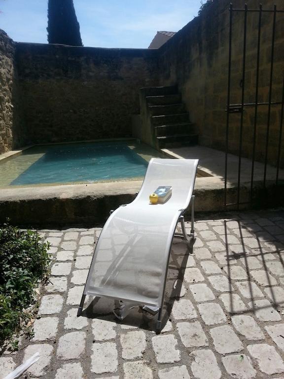 Le Richelieu Bed and Breakfast Uzès Esterno foto